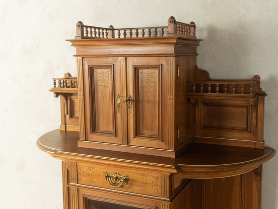 Antiker Gründerzeit-Hochschrank, um 1900 – Schränke, Glass, Wood (photo 9 of 12)