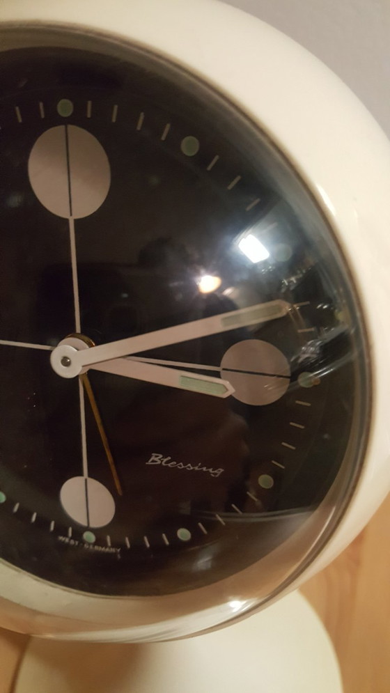 Image 1 of Blessing Space Age tulip grower