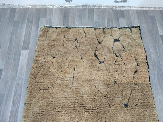 Image 1 of Tapis en laine fait main – coloris personnalisables 300cmx150cm