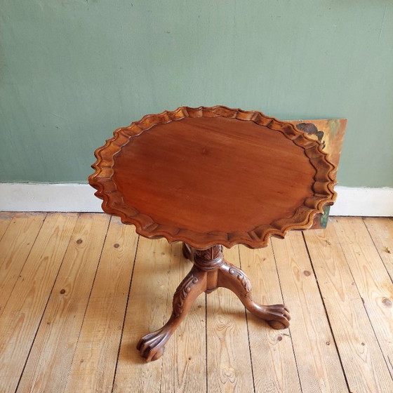 Rococo style wooden side table, brown (photo 3 of 8)