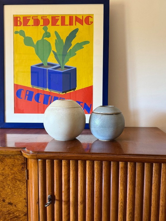 Image 1 of Set van 2 bolvormige aardewerken vazen ​​in mid-century modern stijl, Franco Bucci Italië ca. 1970