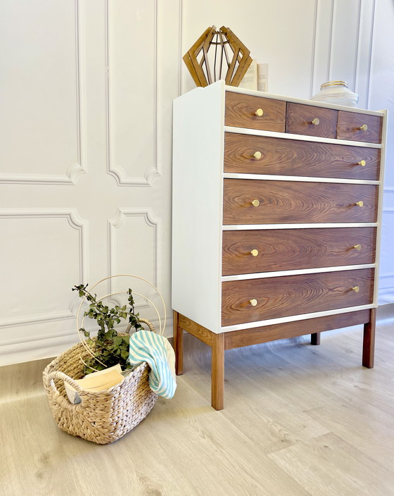 Image 1 of Cassettiera vintage in legno – stile scandinavo – in ottime condizioni