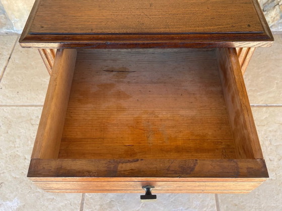 Image 1 of Consolle Art Déco a tre ripiani in noce, anni '30