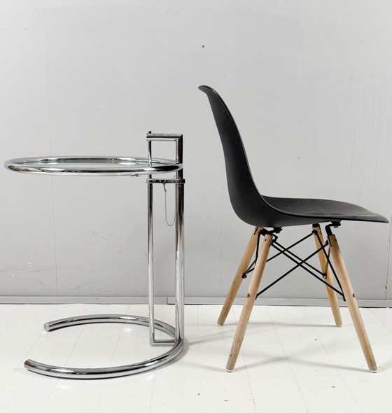 Image 1 of Eileen Gray, Verstelbare Tafel Model E 1027 voor ClassiCon, jaren, gesigneerd