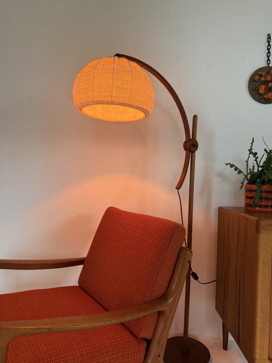 Vintage Teakhouten ‘Archea’ Vloerlamp, Domus ‘70 – Vloerlampen, Wood, Metal (photo 7 of 11)