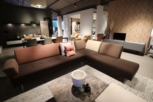 Divano angolare Lake di Cloak Furniture