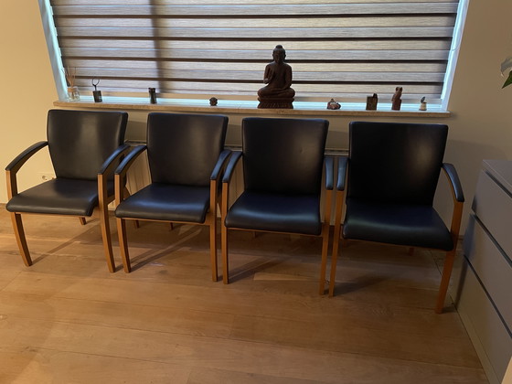 Image 1 of 4 LEOLUX Camarillo (cuero azul y madera de cerezo)