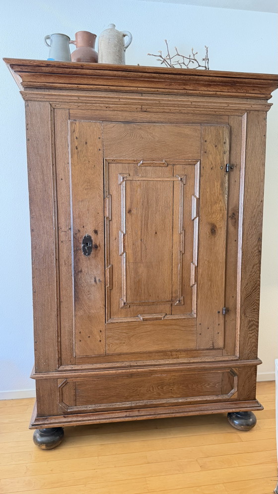 Ancienne Armoire Hollandaise en Chêne S'intègre au Design Moderne Urgent – Meubles de rangement, Iron, Wood (photo 2 of 11)