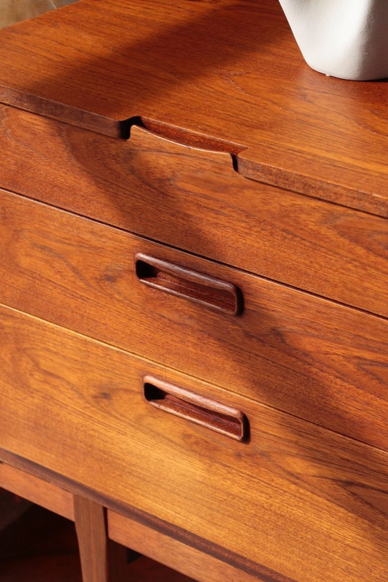 Image 1 of Nathan Teak-Sideboard (1960er Jahre) – Restauriertes englisches Design