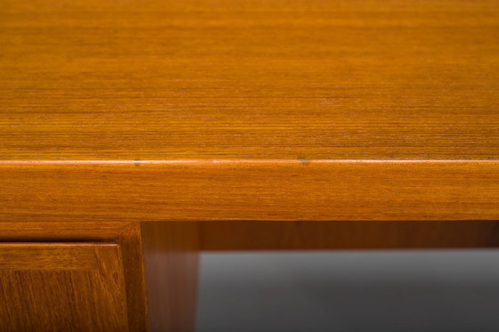 Image 1 of Escritorio ejecutivo de mediados de siglo Modelo 77 de Omann Jun Møbelfabrik, años 60