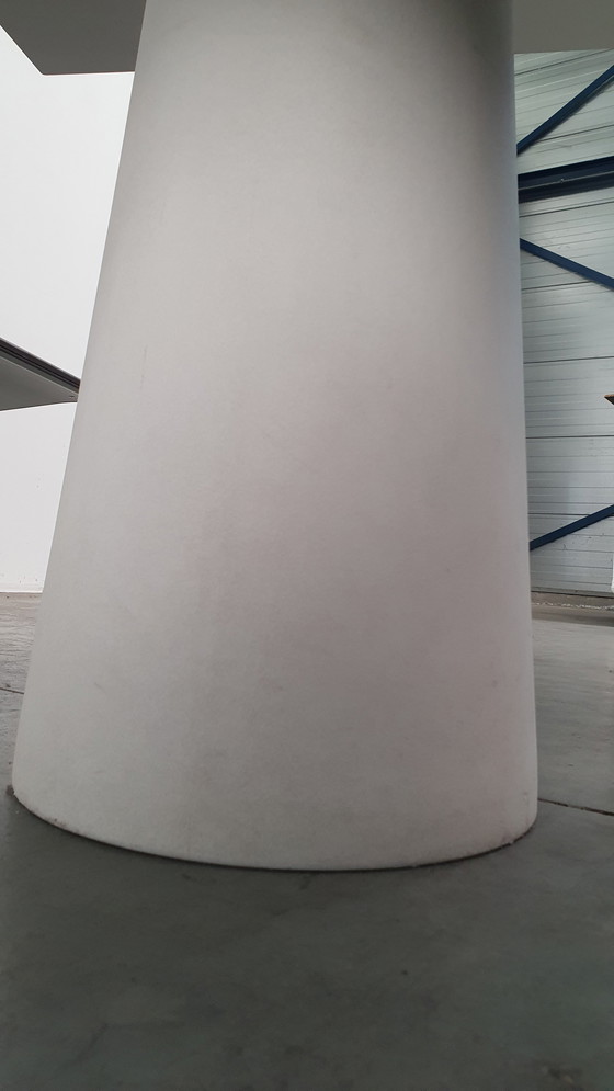 Image 1 of Moooi container table + low foot white classic dutch design