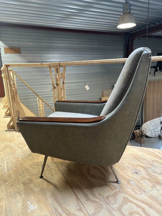 Image 1 of Gerestaureerde fauteuil in mid-century modern stijl