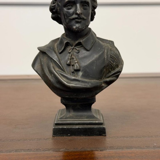 Sculture in bronzo antico William Shakespeare (photo 5 of 6)