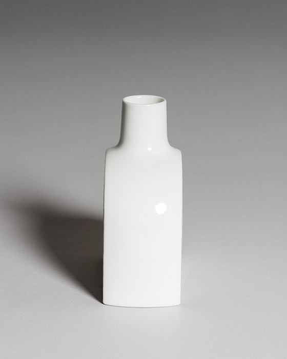 Image 1 of Architectural Pairing: Two White Porcelain Vases by Fürstenberg, West Germany, 1970s