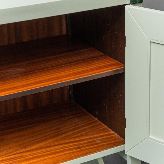 Image 1 of CREDENZA IN LEGNO CON INSERTI IN PELLE VERDE, MODERNARIATO VINTAGE ANNI '60