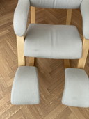 Chaise d'équilibre par gravité Stokke