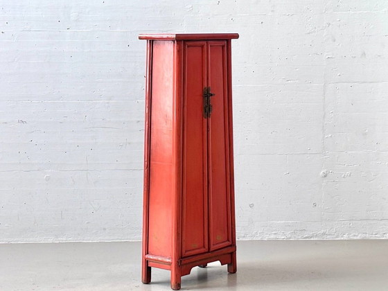 Smal Chinese Bruidskast in Rood – Vintage Lakmeubel – Opbergkast, Wood (photo 15 of 15)