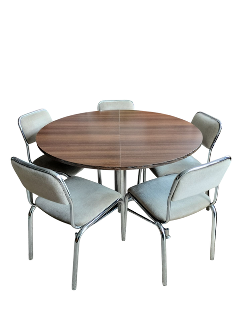 Vintage Round, Extendable Dining Table