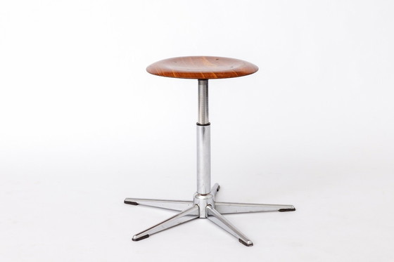 Image 1 of Set of 4 Vintage Industrial Stools 1970s, Chrome Adjustable Stools with Pagholz Seats, Mid Century Stools