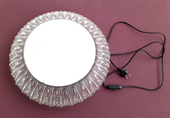 Image 1 of Prachtige grote glazen mcm spiegel wandlamp van Wila LeuchtenPrachtige grote glazen mcm spiegel wandlamp van Wila Leuchten