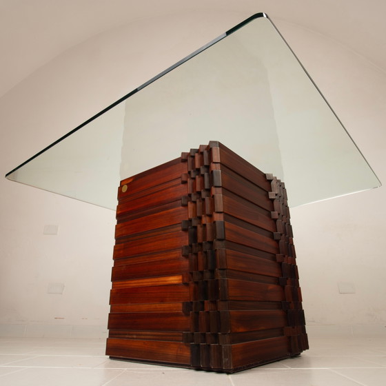 Table "Diamante" en padouk africain de style brutaliste par Luciano Frigerio avec plateau en verre, 1970 (photo 12 of 26)