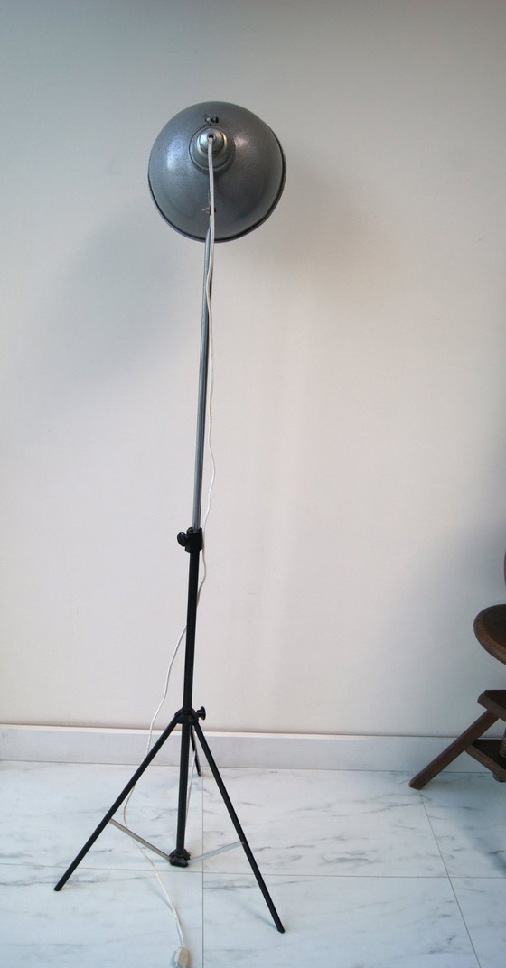 Image 1 of Industrial spotlight