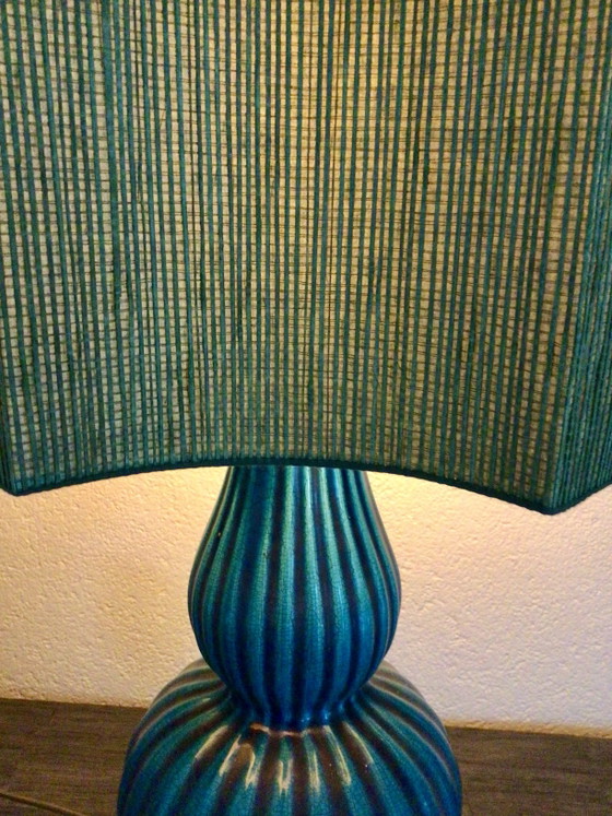 Hoge vintage tafellamp met octagonaal gevormde kap. Hoogte 90 cm – Tafellampen, Ceramic, Textile (photo 9 of 10)