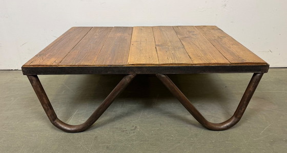 Image 1 of Tavolino da caffè industriale, anni '60