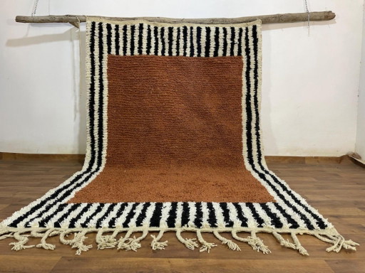 Tapis Berbère Marocain Au Charme Naturel 250cmx150cm – vloerkleden en tapijten, Wool