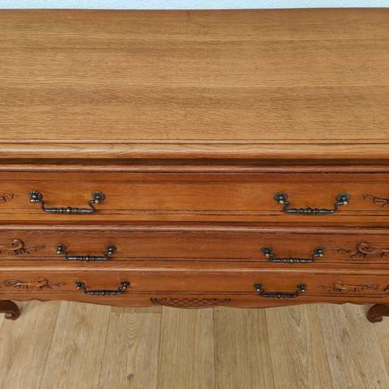 Image 1 of Vintage wooden Queen Anne chest of drawers, sideboard, chest of drawers