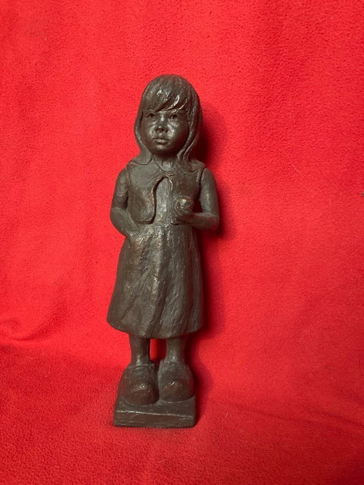 Sculpture Geert Kunen "Sculpture Girl No. 6"