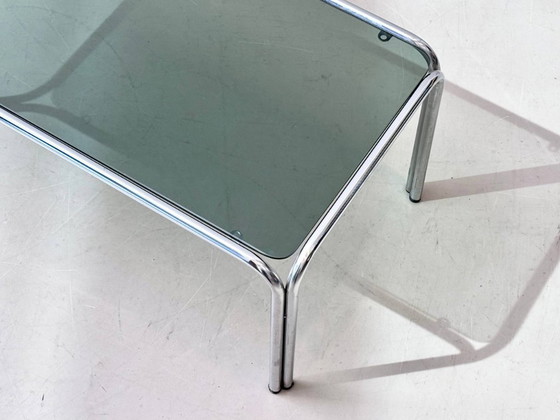 Image 1 of Couchtisch aus Chromstahl und Rauchglas, 1970er Jahre