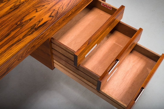 Image 1 of Mid Century Modern Dänischer Schreibtisch aus Palisander von Dyrlund, 1960er Jahre