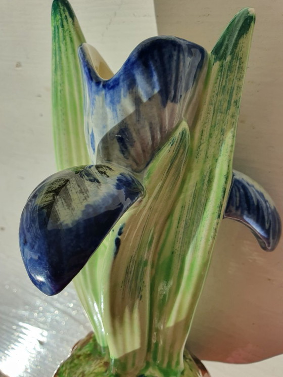 Image 1 of Shorter&Sons Staffordshire vase IRIS hand painted
