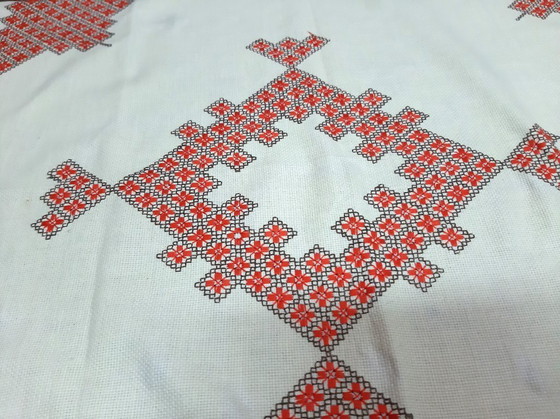 Image 1 of Vintage Hand Embroidered Tablecloth 70 x 68 cm
