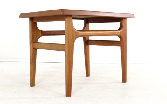 Image 1 of Table basse/table d'appoint Niels Bach « Tuse » vintage