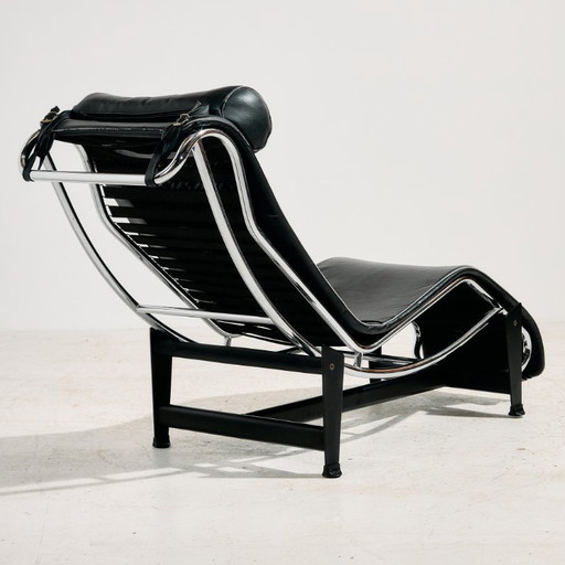 MK11722 LC4 Lounge-Sessel von Alivar