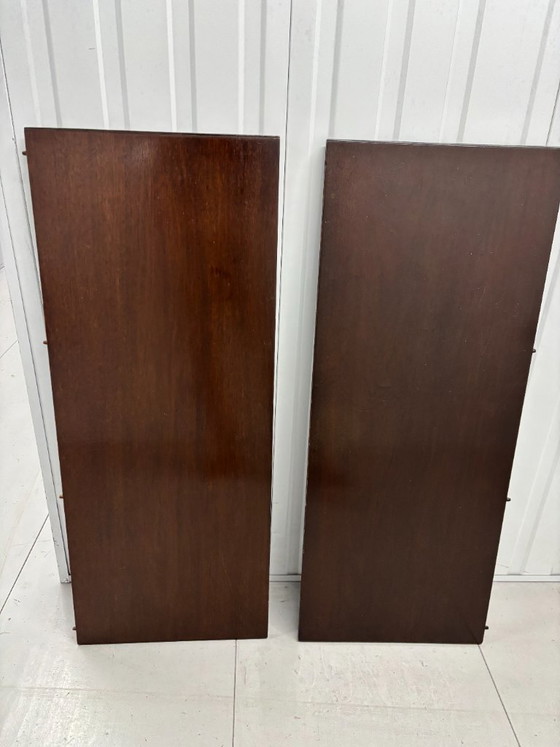 Image 1 of Antique mahogany extension table