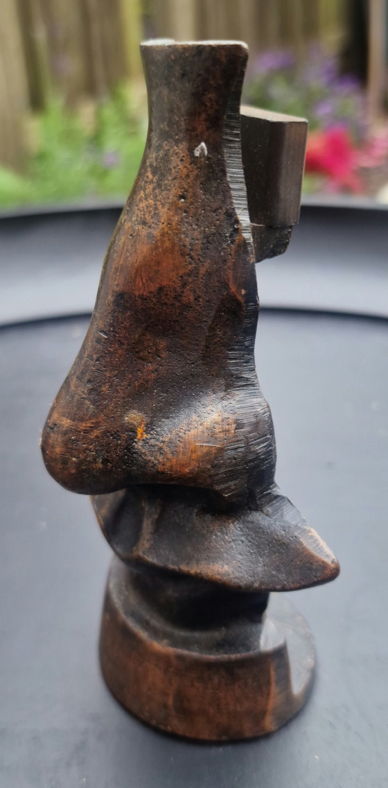 Image 1 of The Nose” – Glasses holder designed by Salvador Dalí