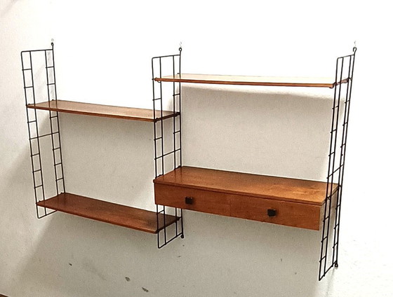 Image 1 of groot vijftiger jaren wandrek met lades en schappen 