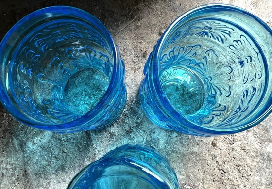 Image 1 of Vintage Fidenza Vetraria Italy kan en 3 blauwe glazen, jaren 50