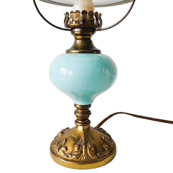 Image 1 of Antike elektrische, umgebaute Öllampe aus Messing und türkisfarbenem Glas, upgecycelt um 1900