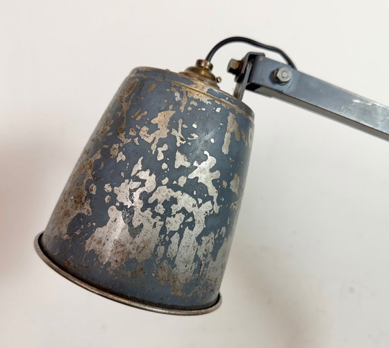 Image 1 of Industriële, grijze, verstelbare tafellamp van Memlite, jaren 60.