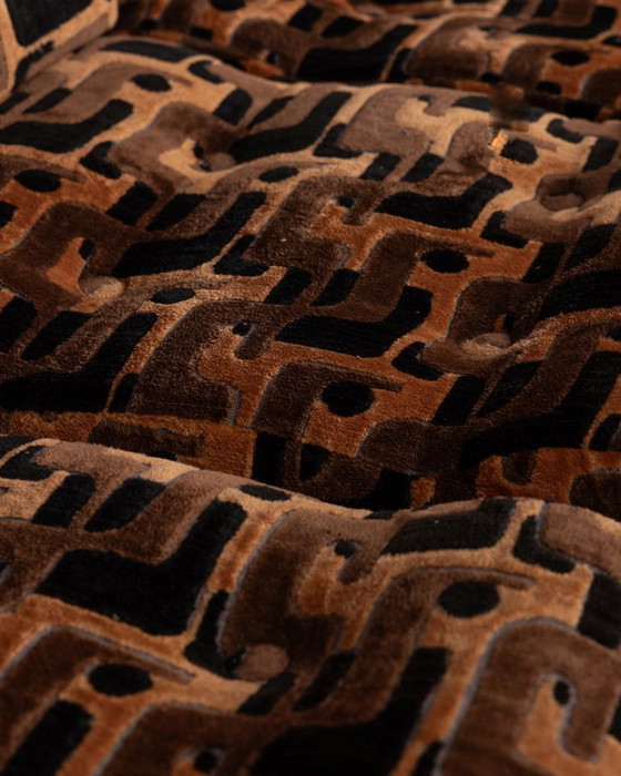 Image 1 of DIVANO A TRE POSTI VINTAGE ANNI 70 IN VELLUTO MULTICOLORE DESIGN ITALIANO