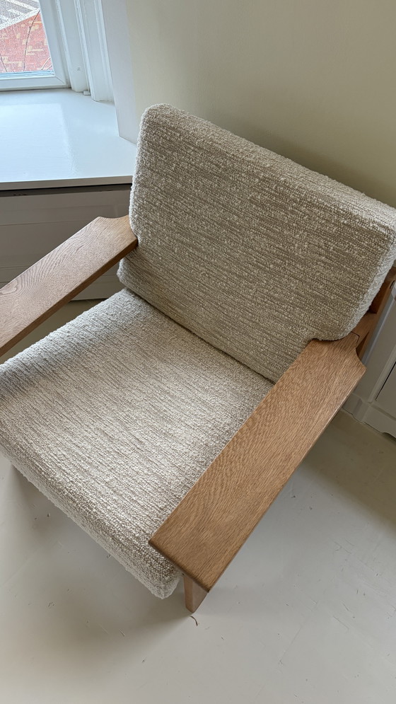 Image 1 of Arne Aksel Dahl KP Mobler Sessel – Dedar Atlas Stoff