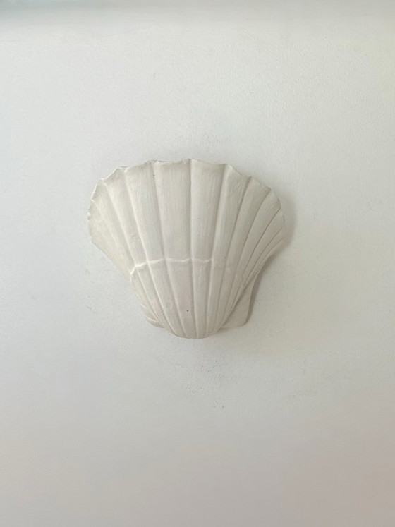 Image 1 of Paire d'appliques vintage coquillage, plâtre blanc mat, France, 1970