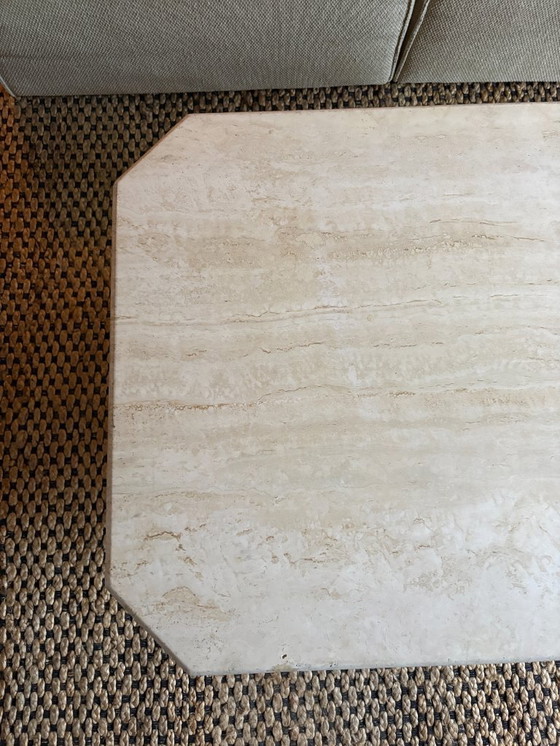 Image 1 of Tavolino da caffè in marmo travertino vintage