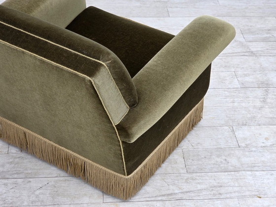 Image 1 of Deense fauteuil uit de jaren 70, originele groene meubelvelours