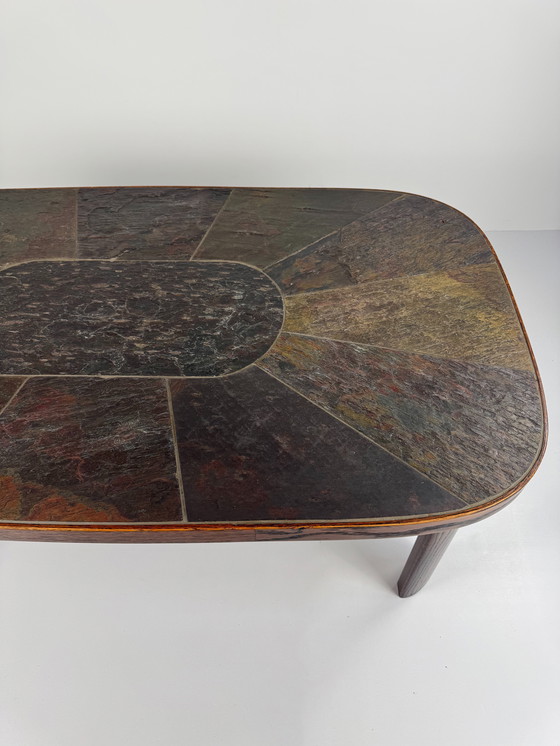 Image 1 of Mesa baja grande de pizarra y madera