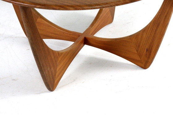 Image 1 of Table basse ronde G-Plan Astro Vintage 'Ludlow'